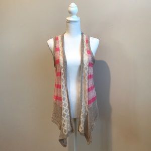 Daytrip (Buckle) vest. Size small